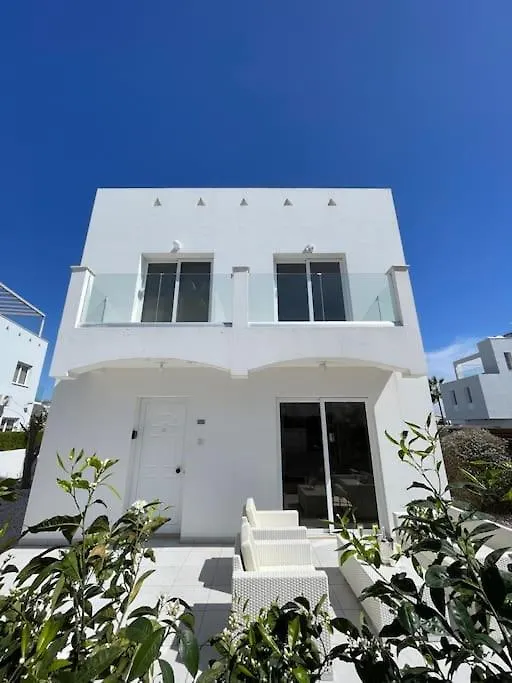 Nissini Famliy Villa Ayia Napa
