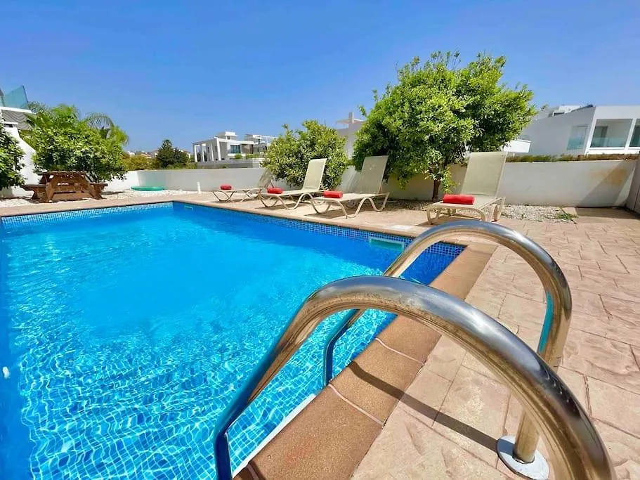Nissini Famliy Villa Ayia Napa