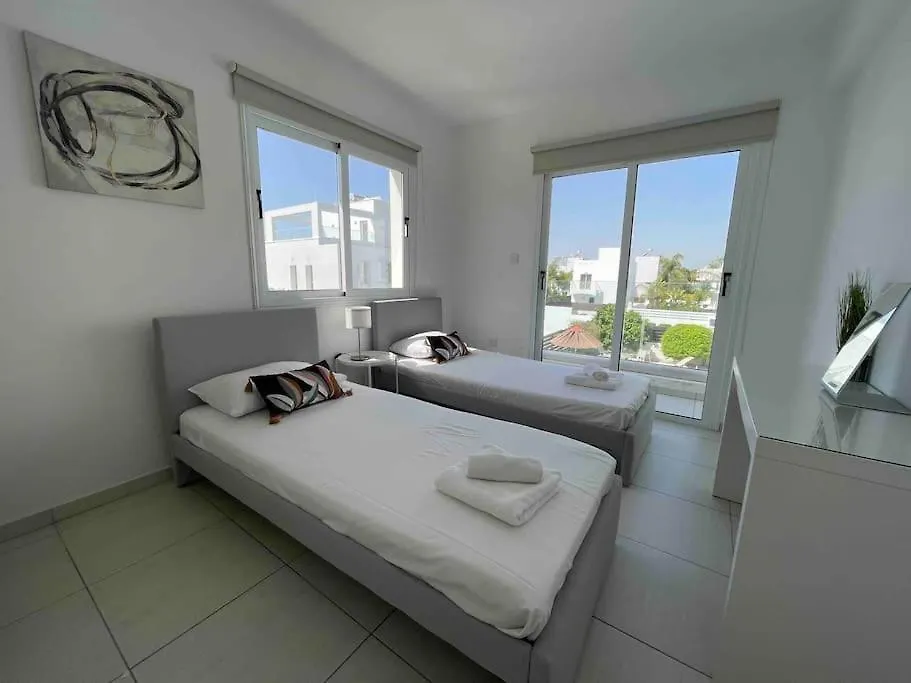 Nissini Famliy Villa Ayia Napa