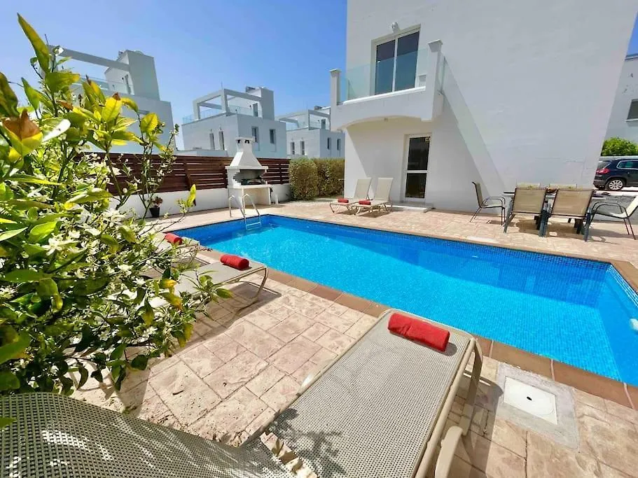Nissini Famliy Villa Ayia Napa